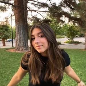 Meet your Posher, Brianna